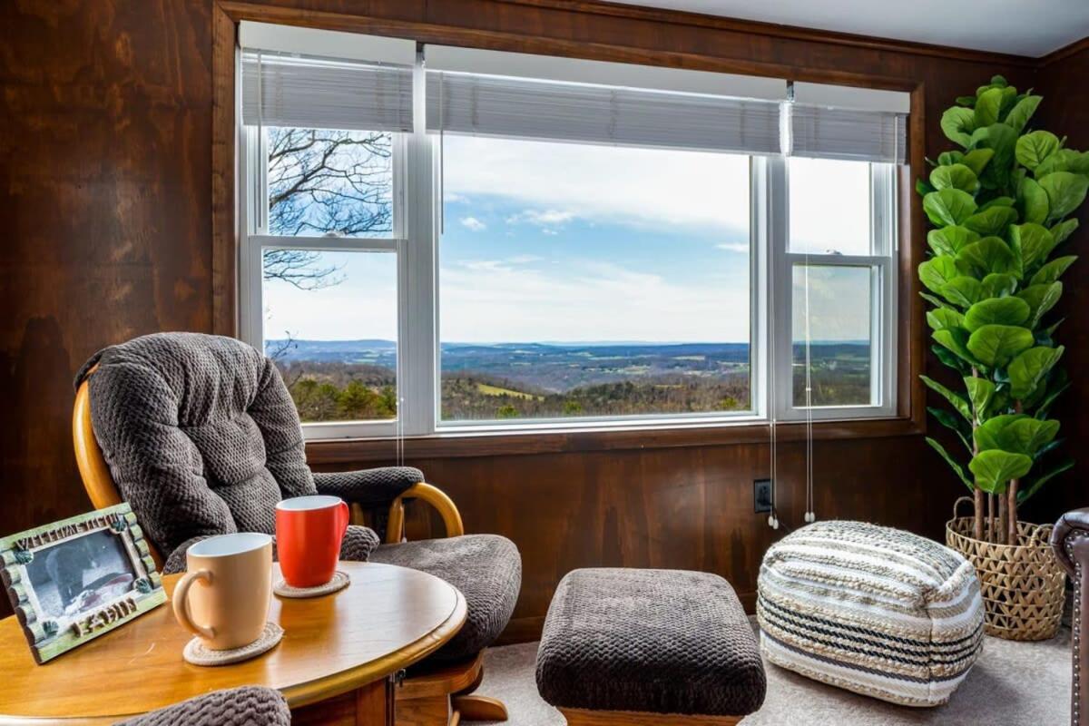 Mountaintop Views, Hot Tub, Deck, Fire Pit & Wifi Augusta Εξωτερικό φωτογραφία