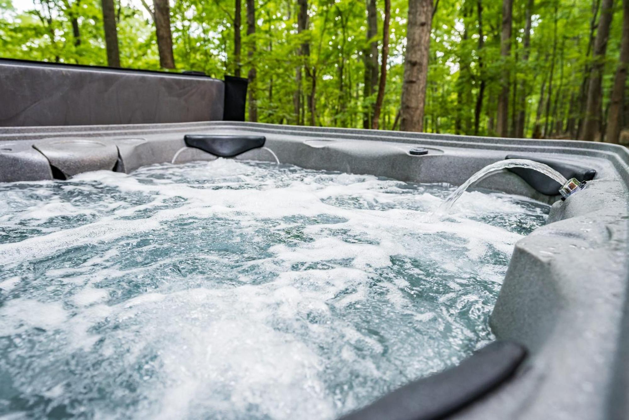 Mountaintop Views, Hot Tub, Deck, Fire Pit & Wifi Augusta Εξωτερικό φωτογραφία
